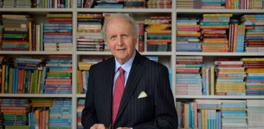 Alexander McCall Smith