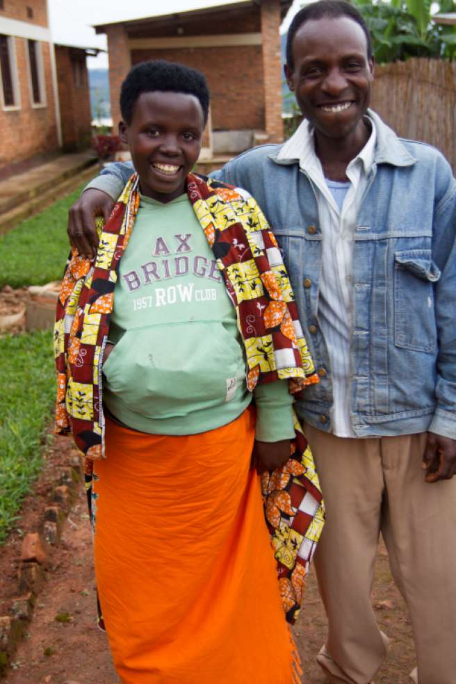 Eric Ntahimpera and Francine Nzigyinimana, Burundi