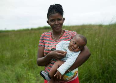 mum and baby in sierra leone